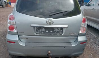 Toyota Corolla verso occasion Europe à vendre Douala complet