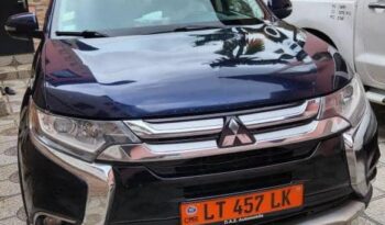 Mitsubishi Outlander 2017 occasion à vendre Douala complet