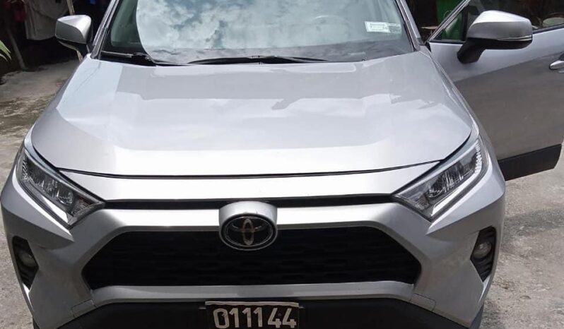 Rav4 2020 Occasion d’Europe à vendre Douala complet