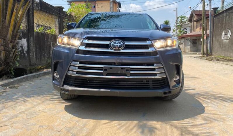 Toyota Highlander 2019 à vendre douala complet