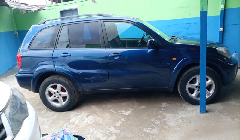 Toyota Rav4 2003 Douala complet