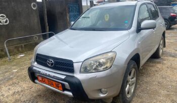 Toyota Rav4 2007 manuelle Douala complet