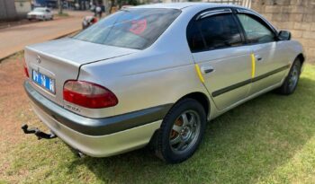 Toyota Avensis 2002 Yaoundé complet