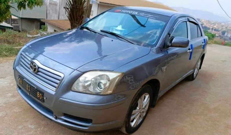 Toyota Avensis 2004 occasion Yaoundé complet