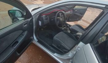 Toyota Avensis Berline 2002 à vendre Yaoundé complet