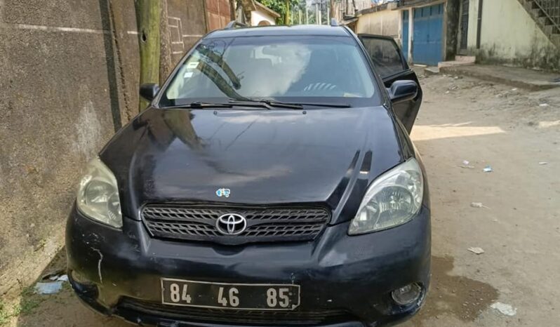 Toyota Matrix 2008 occasion Douala complet